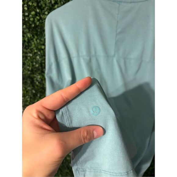 Mens Lululemon Blue Fundamental Short Sleeve Size XL - Picture 3 of 3